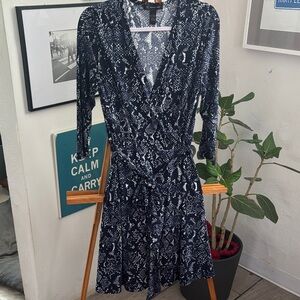 INC International Concepts Navy and White Patterned Dress Large
